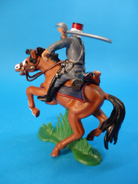 BRITAINS DSG * HUSSARS of PAVIA SPANISH CAVALRY REG #20  